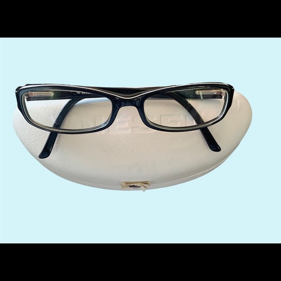 Diesel frame glasses -gently used - Picture 2 of 8